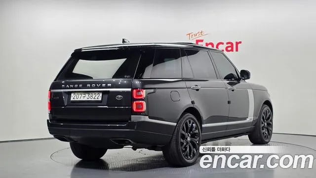 Land Rover Range Rover 2019 thumb 10