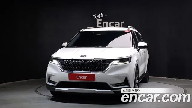 Kia Carnival 2021 thumb 7