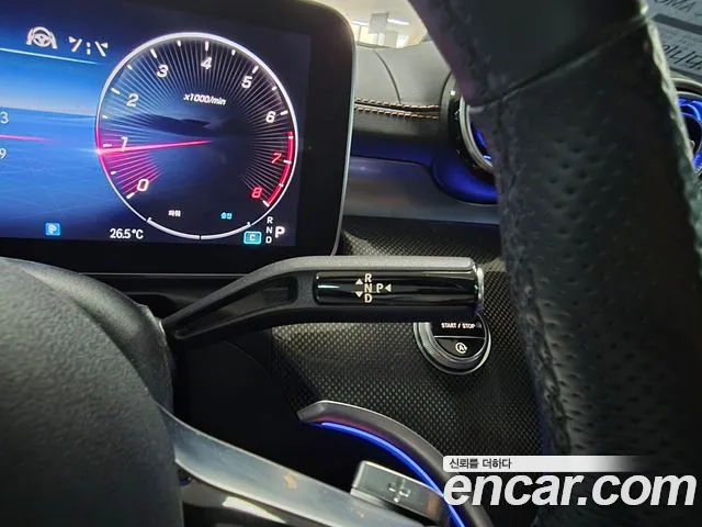 Mercedes-Benz C-Class 2023 thumb 10