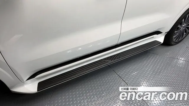Kia Carnival 2023 thumb 12