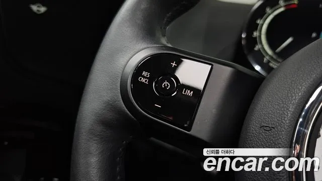 Mini Cooper Countryman 2023 thumb 6
