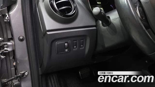 Renault QM3 2019 thumb 9