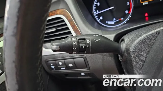 Hyundai Genesis 2014 thumb 4