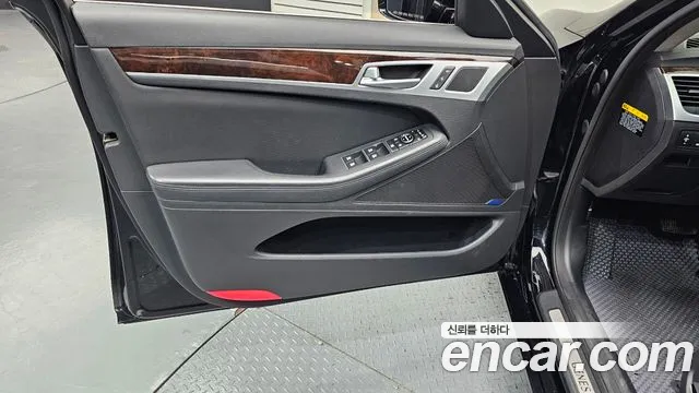 Hyundai Genesis 2014 thumb 12