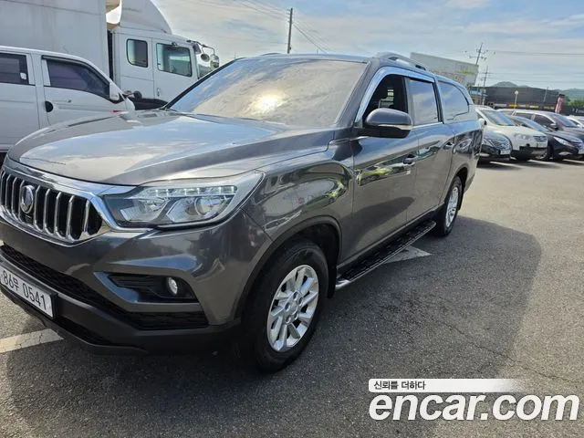 KGM Rexton 2019 thumb 4