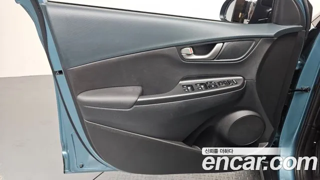 Hyundai Kona 2018 thumb 2