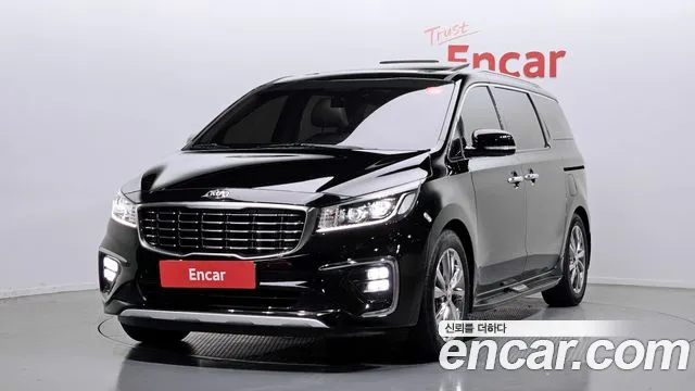 Kia Carnival 2019 thumb 3