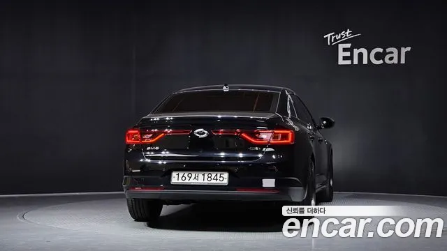 Renault SM6 2019 thumb 12