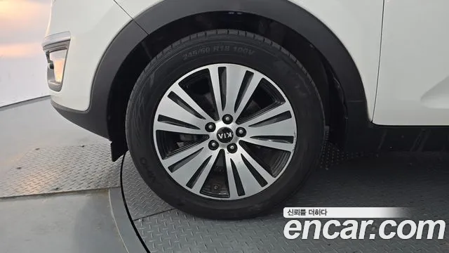 Kia Sportage 2015 thumb 10