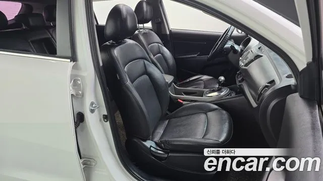 Kia Sportage 2015 thumb 9