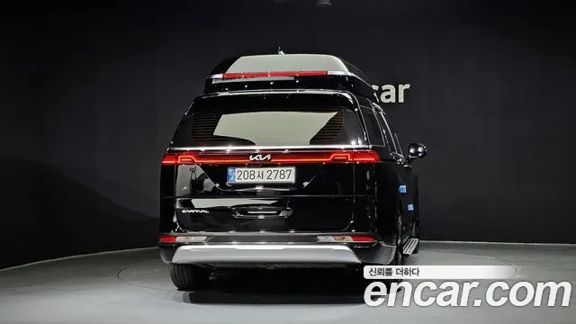 Kia Carnival 2022 thumb 10