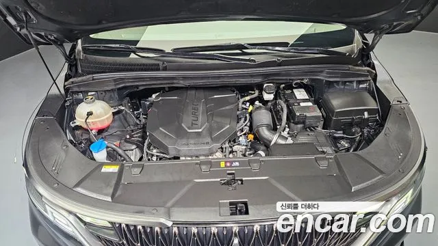 Kia Carnival 2022 thumb 3