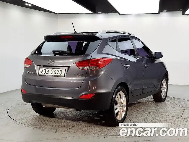 Hyundai ix 2011 thumb 9