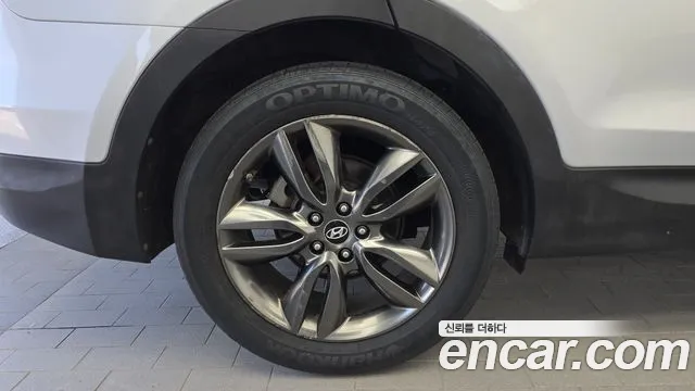 Hyundai Санта Фе 2013 thumb 5