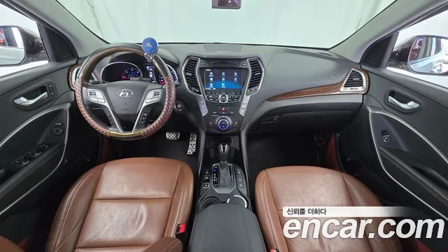 Hyundai Санта Фе 2013 thumb 7