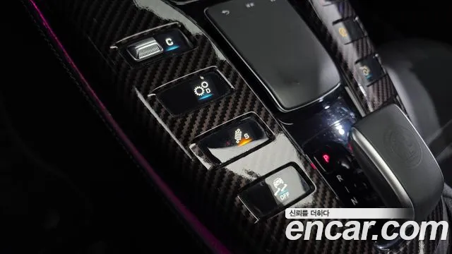 Mercedes-Benz AMG GT 2021 thumb 2