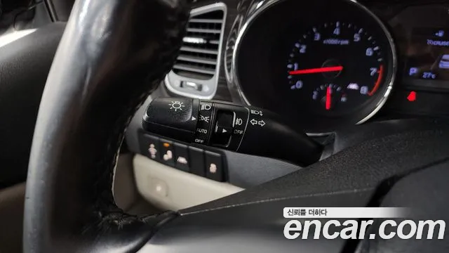 Kia Carnival 2019 thumb 7