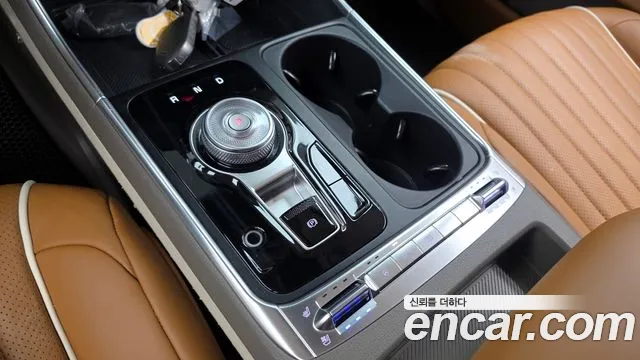 Kia Carnival 2024 thumb 4