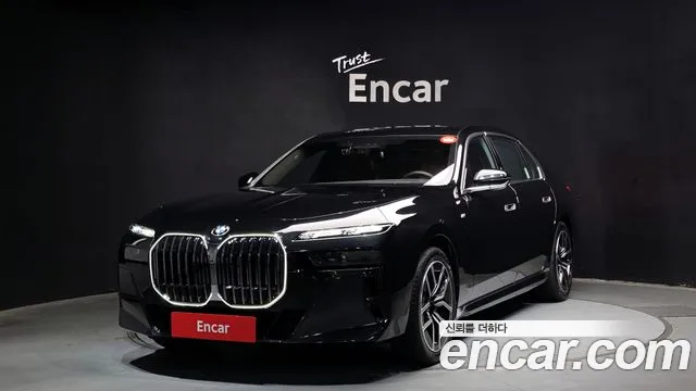 BMW 7 серии 2025 thumb 9