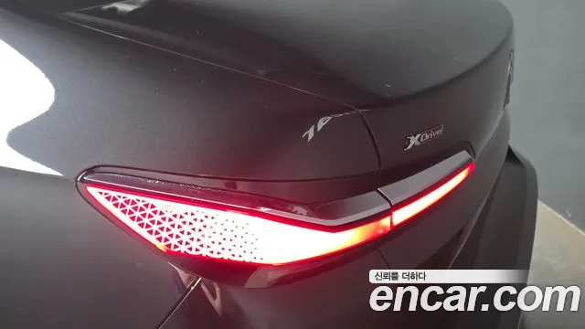 BMW 7 серии 2025 thumb 2