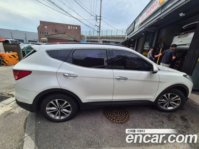 Hyundai Санта Фе 2014 thumb 9