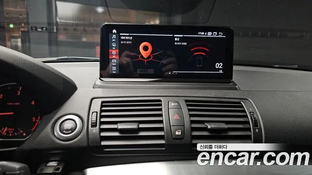 BMW 1 серии 2011 thumb 5