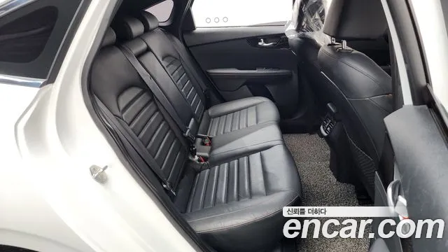 Kia K3 2019 thumb 7