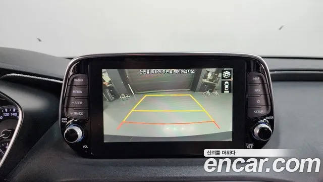 Hyundai Santa Fe 2018 thumb 10