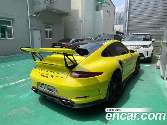 Porsche 911 2007 thumb 10