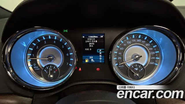 Chrysler 300C 2014 thumb 6