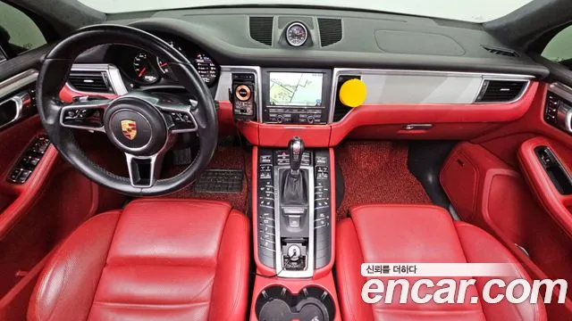 Porsche Macan 2014 thumb 7