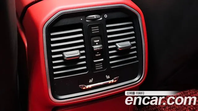 Porsche Macan 2014 thumb 9