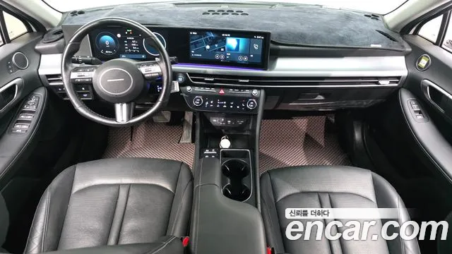 Hyundai (DN8) 2023 thumb 2