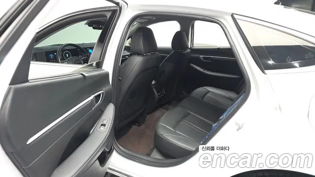 Hyundai (DN8) 2023 thumb 5