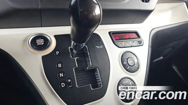 Kia Ray 2012 thumb 6
