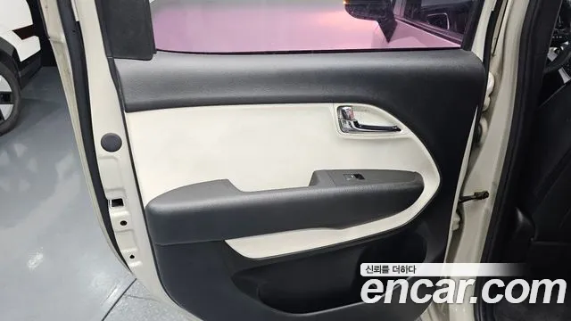 Kia Ray 2012 thumb 2