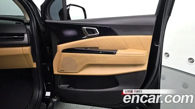 Kia Carnival 2020 thumb 3