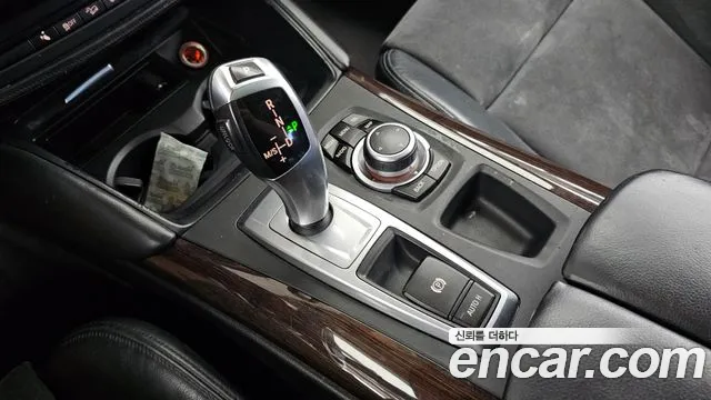 BMW X6 2013 thumb 8