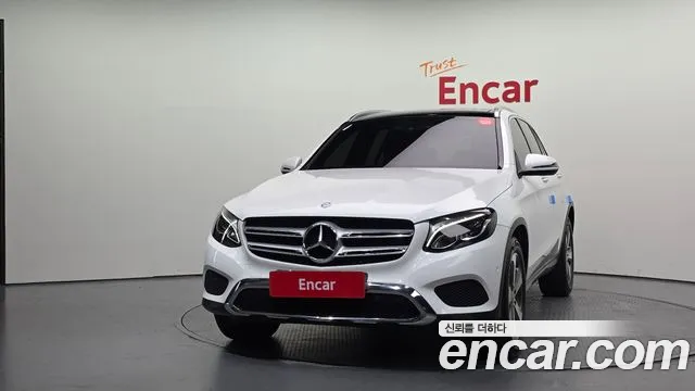 Mercedes-Benz GLC 2017 thumb 9