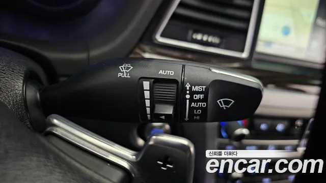 Genesis G80 2017 thumb 9