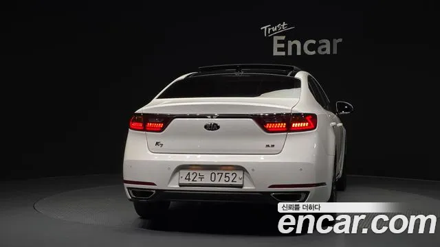 Kia K7 2016 thumb 12