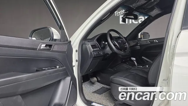 KGM Rexton 2022 thumb 7