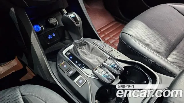 Hyundai Santafe 2016 thumb 11
