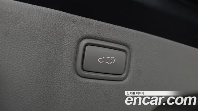 Kia Carnival 2015 thumb 4
