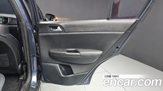 Kia Sportage 2016 thumb 9