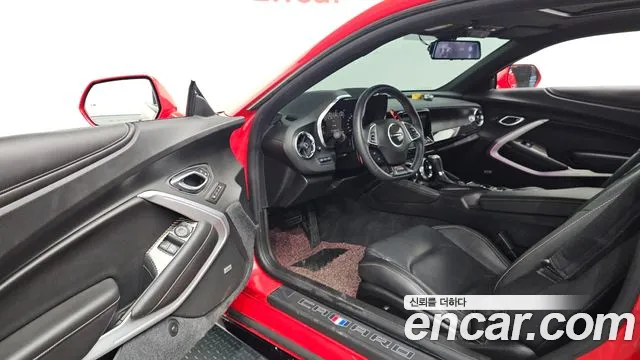 Chevrolet Camaro 2019 thumb 9
