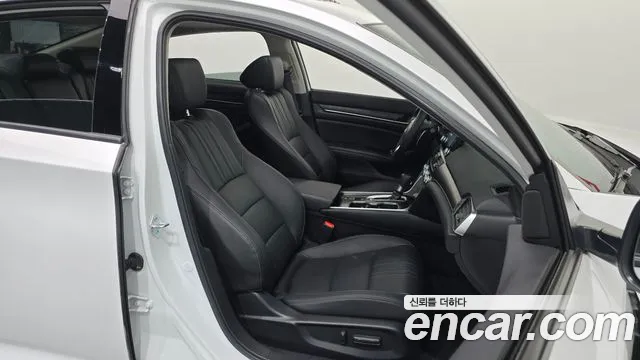 Honda Accord 2022 thumb 11
