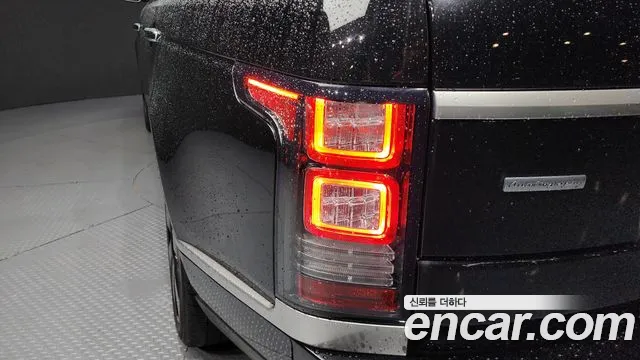 Land Rover Range Rover 2017 thumb 3