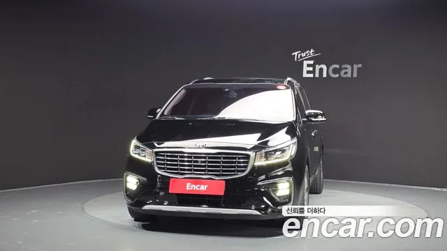 Kia Carnival 2018 thumb 7