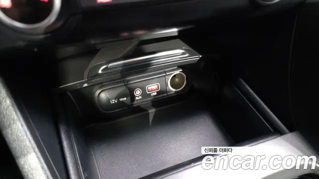 Kia K5 2016 thumb 4
